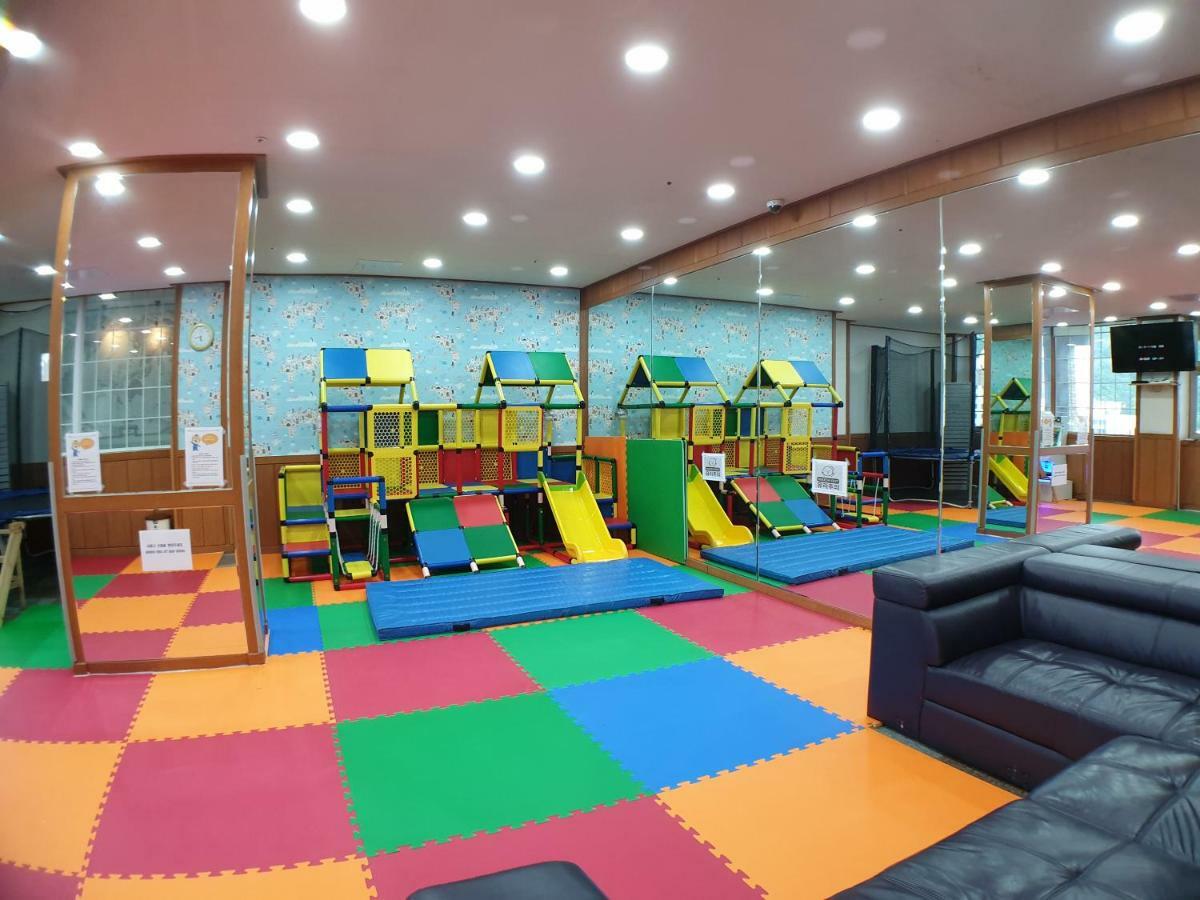 홈 포레스트 리조트 거제 외부 사진